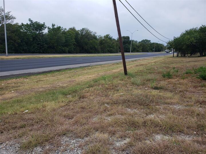 Property Photo:  2900 Jacksboro Highway  TX 76114 