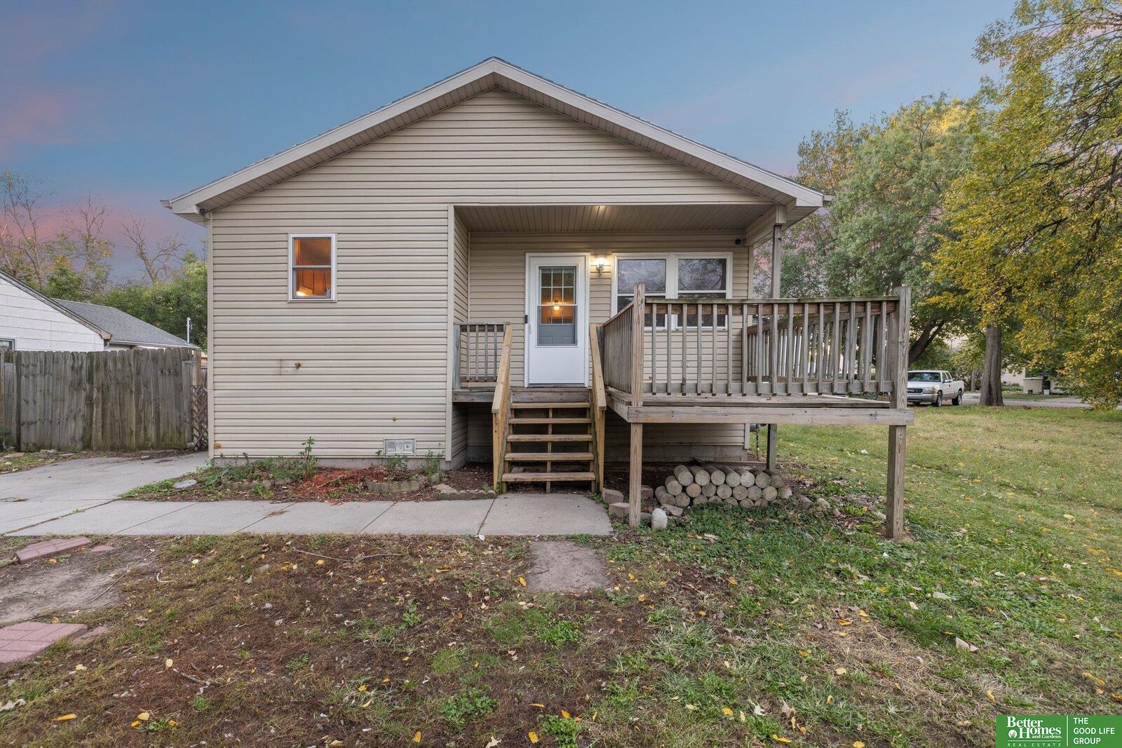 Property Photo:  3909 Madison Avenue  NE 68504