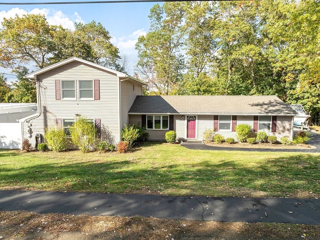 Property Photo: 5 Theresa Rd MA 01960