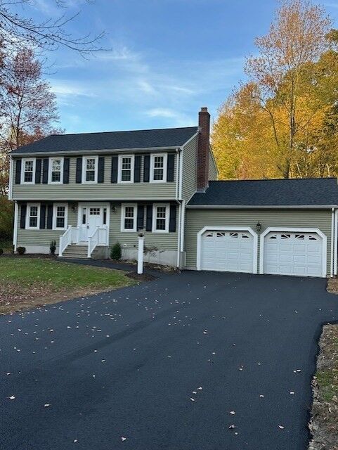 Property Photo:  2 Patrick Rd 2  MA 01747
