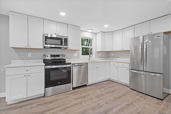 Property Photo:  199 Roberts Street  RI 02895 