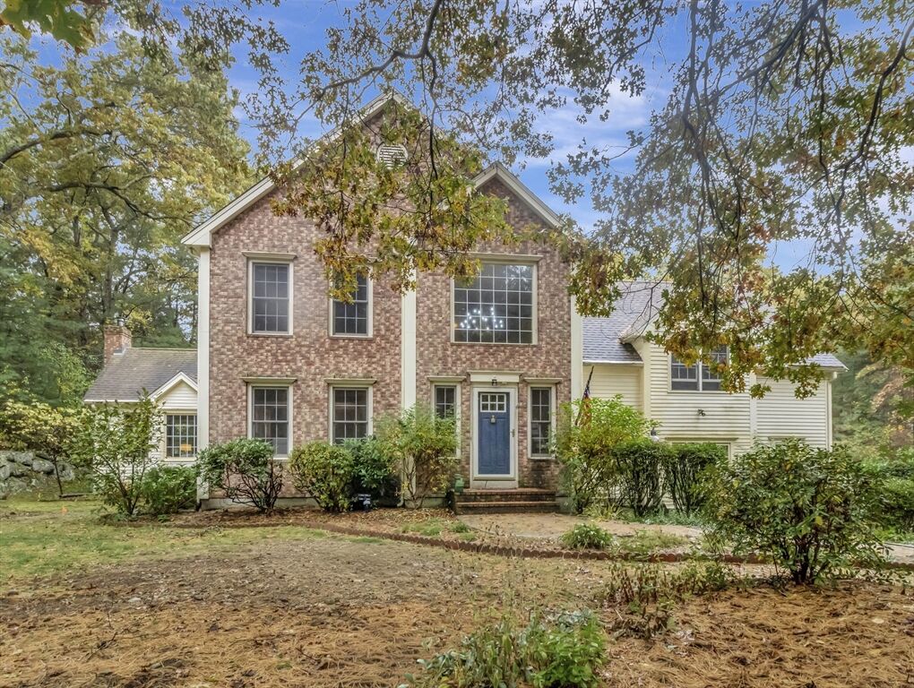 Property Photo:  4 Stanley Rd  MA 02766 