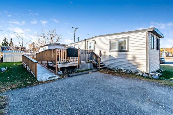 Photo de la propriété:  112 1st Street SE #45  AB T0L 0H0