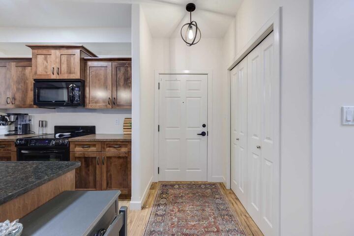 Property Photo:  5213 61 Street 211  AB T4N 6N5