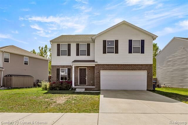 Property Photo:  1659 Greenway Drive  MI 48198