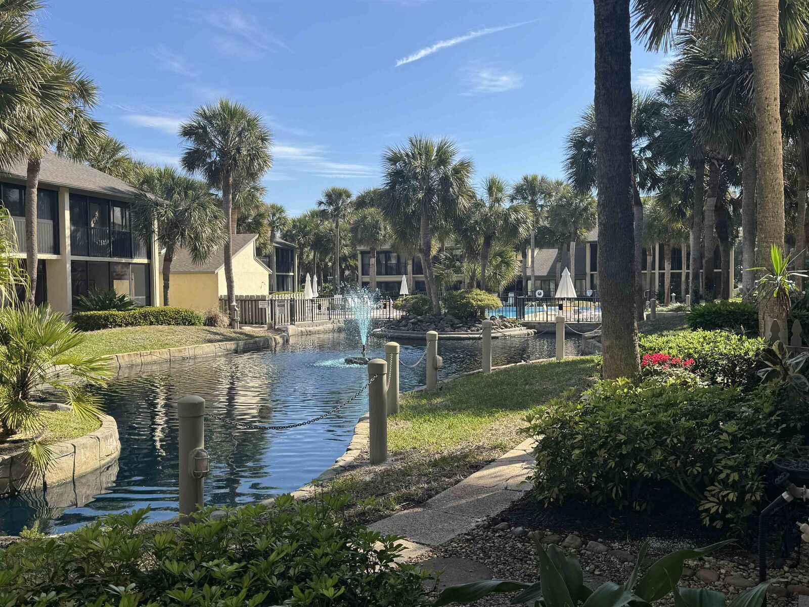 Property Photo:  81 Village Las Palmas Cir 81  FL 32080