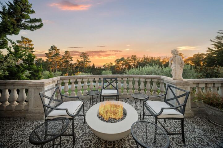 Property Photo:  3930 Via Mar Monte  CA 93923