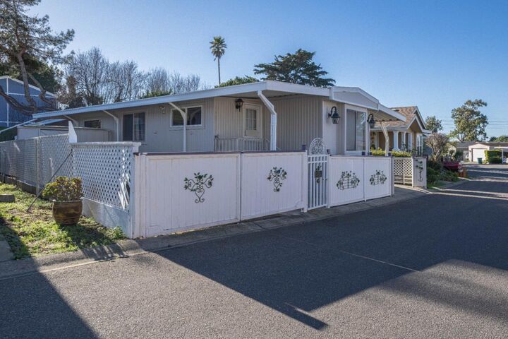 Property Photo:  13624 Monte Del Sol 142  CA 95012