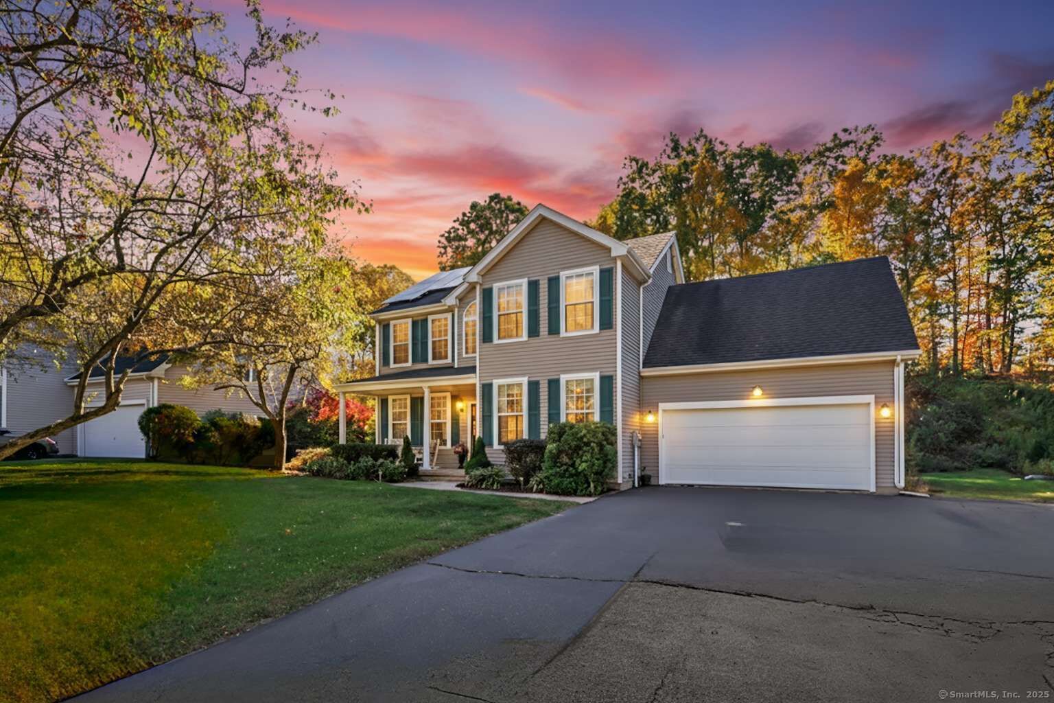 Property Photo:  95 Orleton Court  CT 06410 