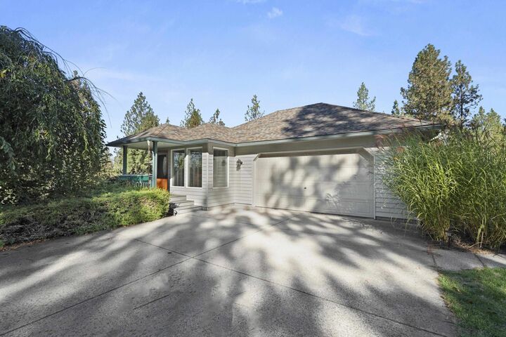 23909 N Cowgill Rd  Chattaroy WA 99003 photo