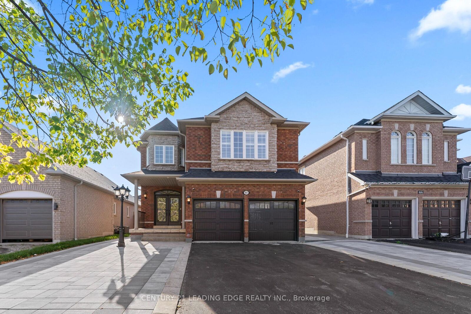 Photo de la propriété: 66 Chatterson Street ON L1R 0B4