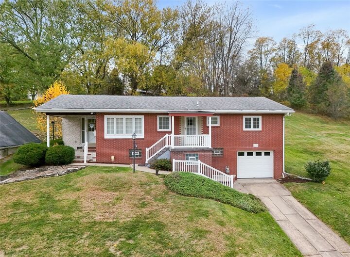 Property Photo:  139 Muse Bishop Rd.  PA 15317 