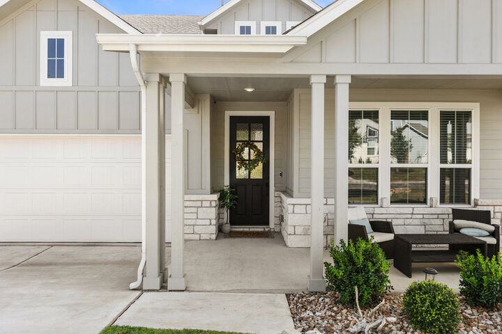 Property Photo:  1005 Sage Thrasher Circle  TX 78620 