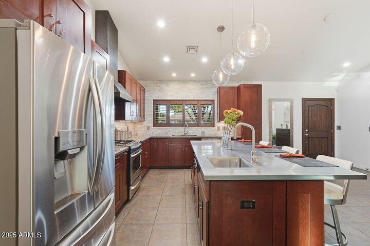 Property Photo:  2532 E Pierson Street  AZ 85016 