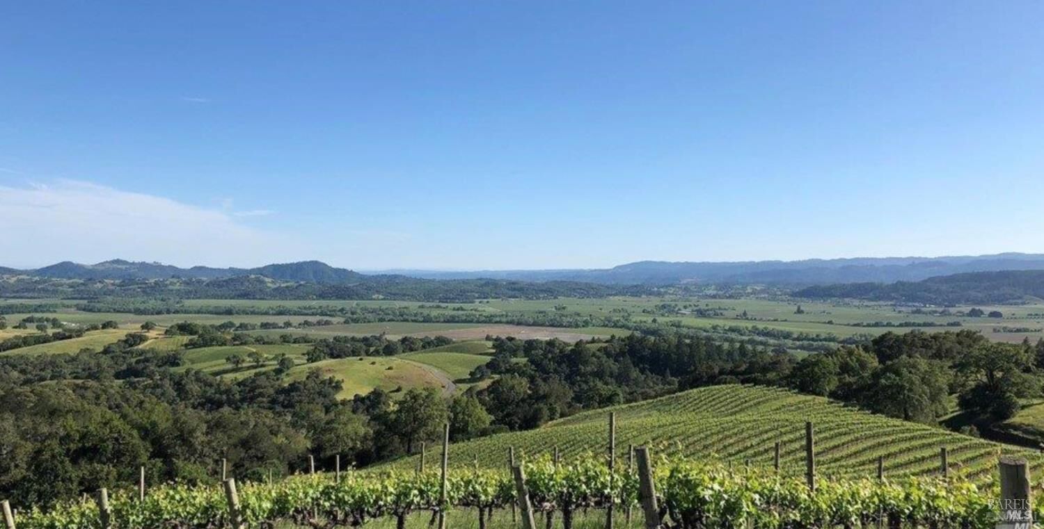 Property Photo:  500 Artisan Circle  CA 95441