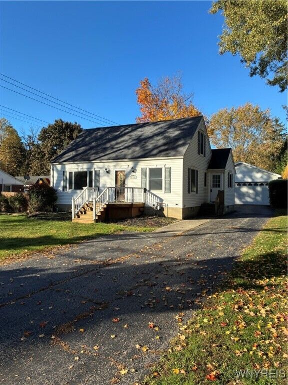 Property Photo:  4504 Harris Hill Road  NY 14221 