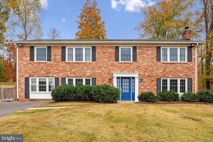 8217 Cindy Lane  Bethesda MD 20817 photo