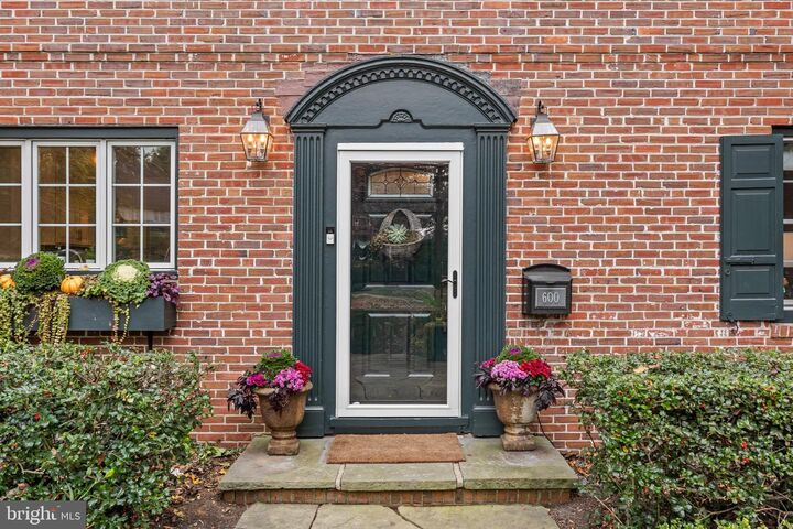 Property Photo: 600 Stratford Drive NJ 08057