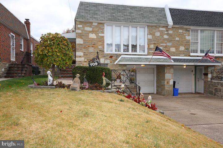 709 Hartel Avenue  Philadelphia PA 19111 photo