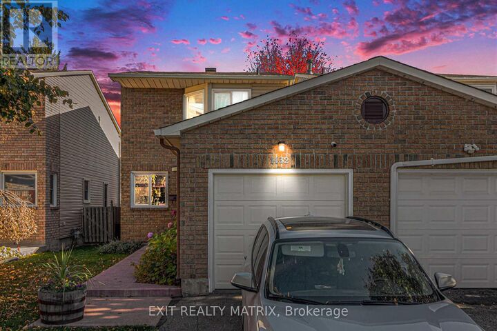 1432 Deavy Way East  Ottawa ON K1E 2W8 photo