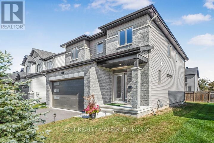 Property Photo:  764 Namur Street  ON K0A 1W0 