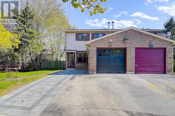 Property Photo: 49 Grenbeck Drive ON M1V 2H5
