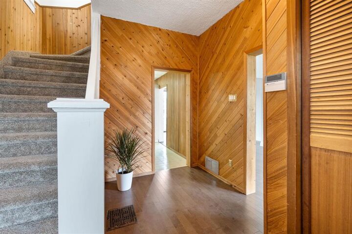 Property Photo:  708 Goulding Street  MB R3G 2S4 