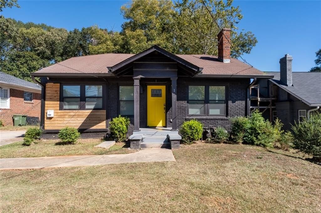 Property Photo:  1527 Olympian Way SW  GA 30310