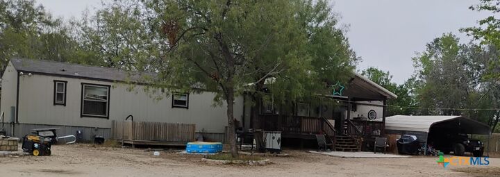 Property Photo: 17375 Fm-725 Street TX 78155