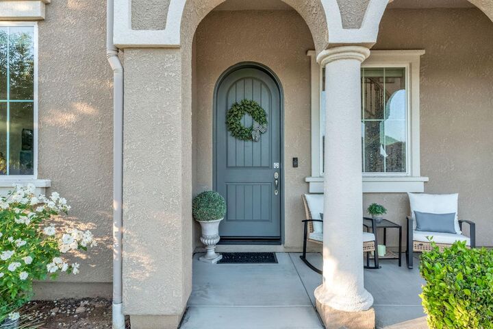 Property Photo:  4245 Fairmont Avenue  CA 93619