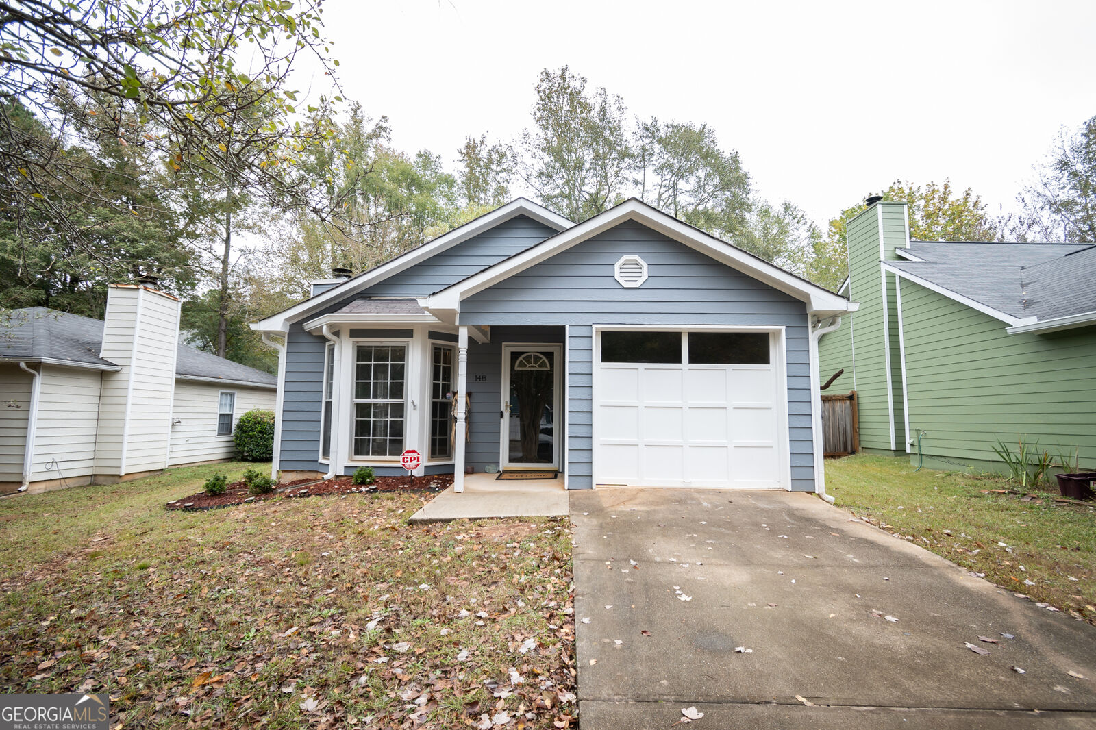 Property Photo: 148 Warren Way GA 30605