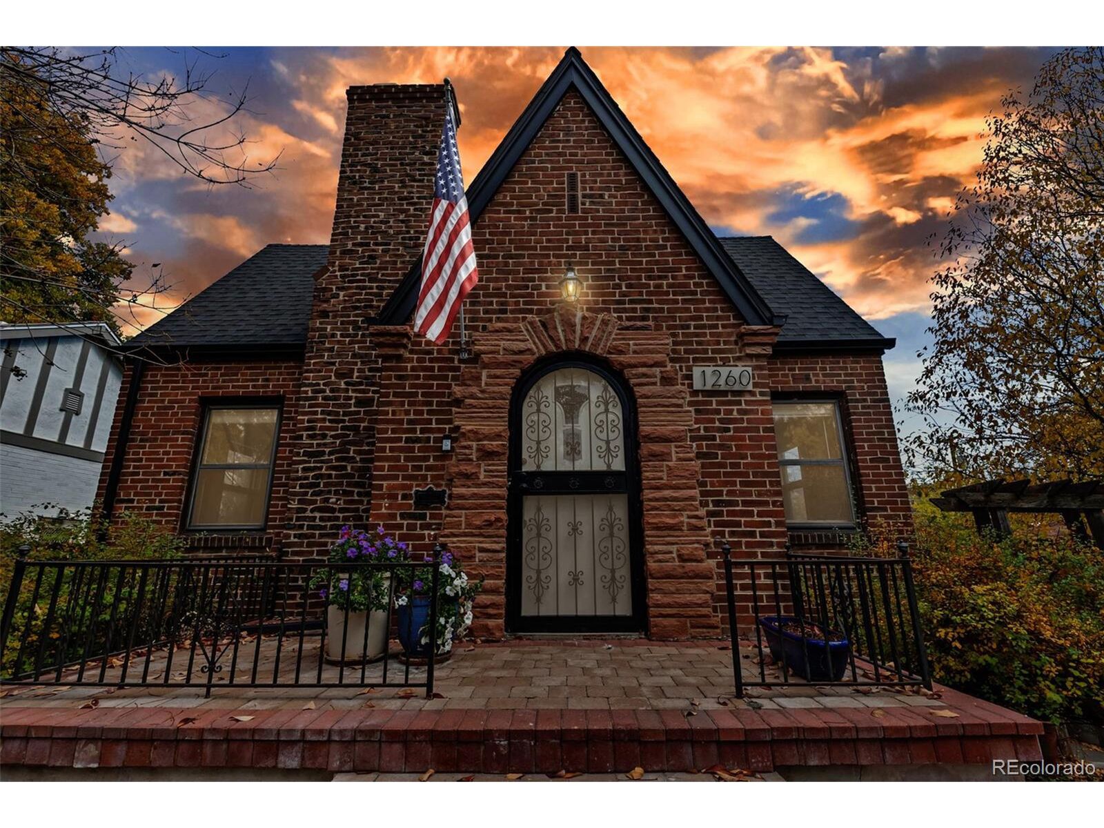 Property Photo:  1260 Dahlia St  CO 80220 