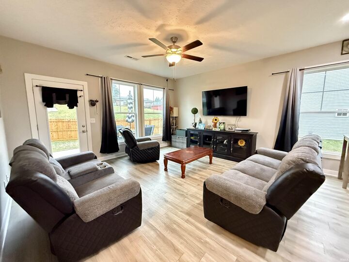 Property Photo: 1165 Helen Court IN 47601