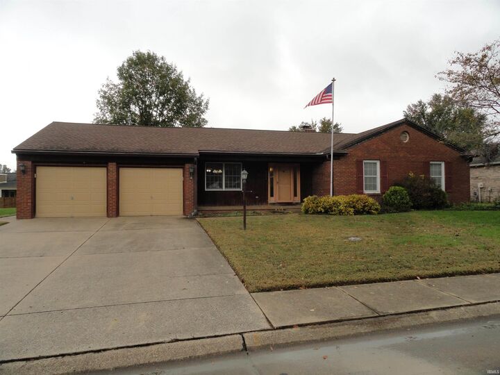 8600 Frontier Drive  Newburgh IN 47630 photo