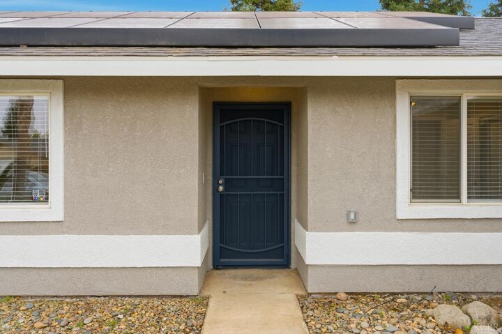 Property Photo:  2344 N Turner Court  CA 93291