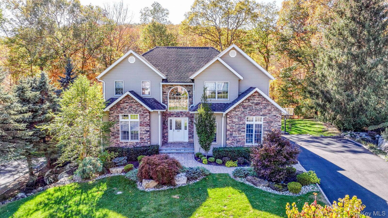 Property Photo:  17 Cedar Drive  NY 10987