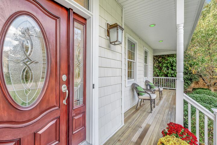 Property Photo:  4 Martin Avenue  NY 11786 