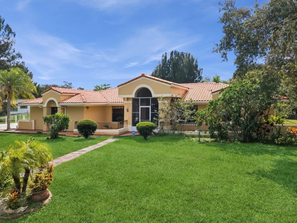 Property Photo: 3054 S Stewart Boulevard FL 34746