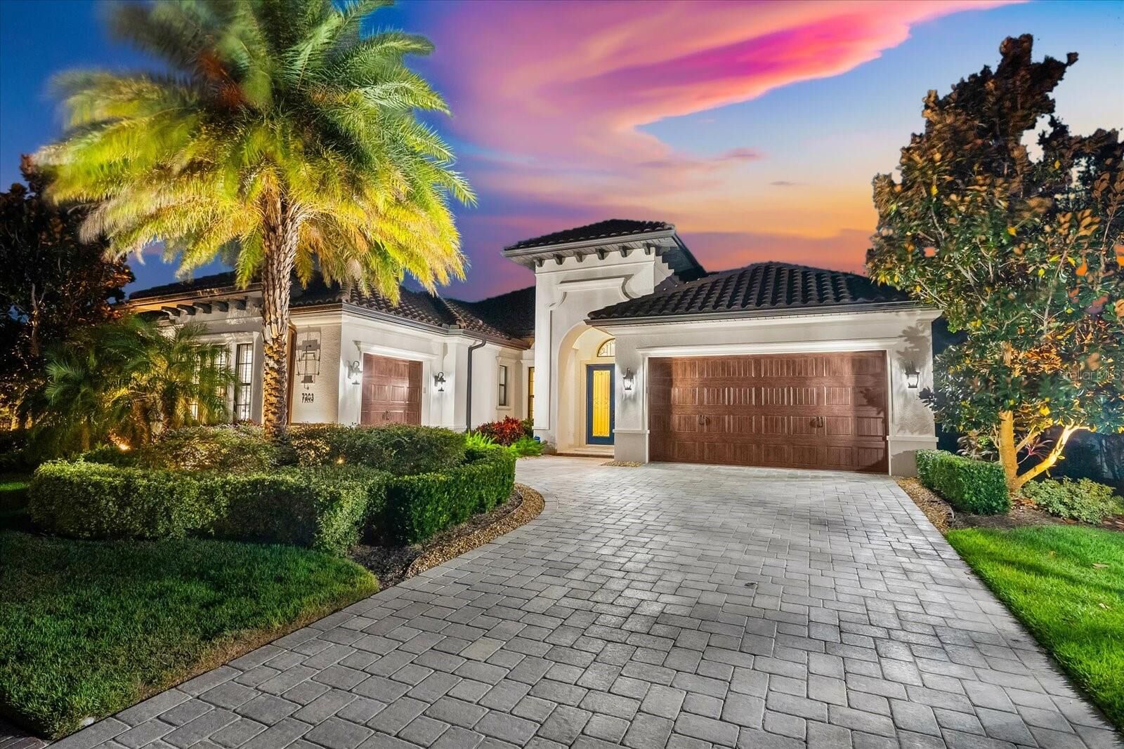 Property Photo:  7203 Prestbury Circle  FL 34202 