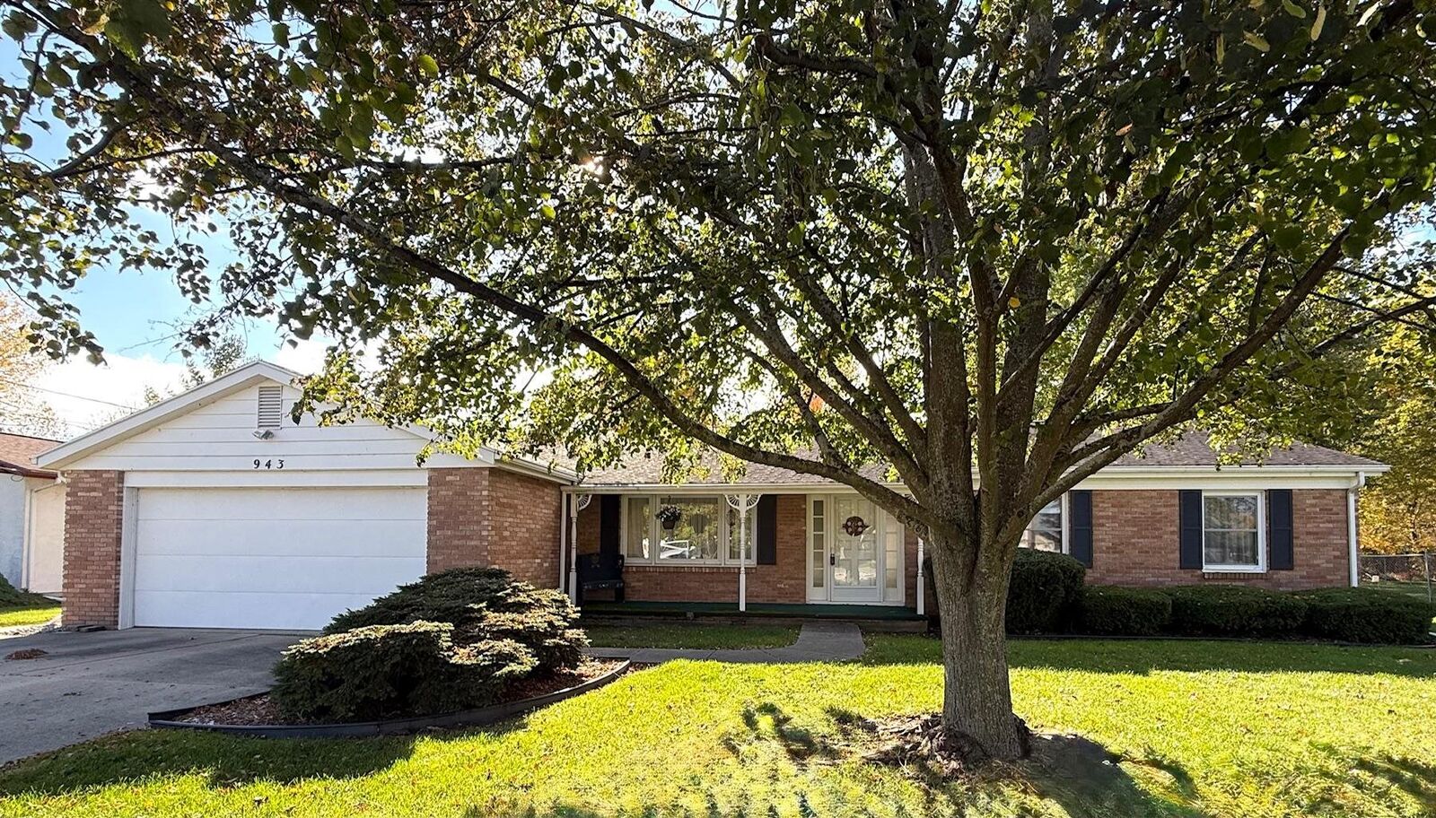 Property Photo:  943 W Borton Road  MI 48732