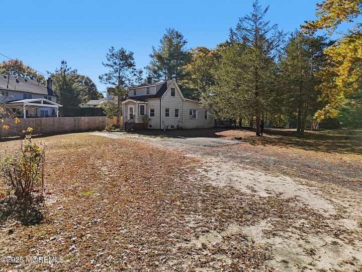 5 Claytons Lane  Manalapan NJ 07726 photo