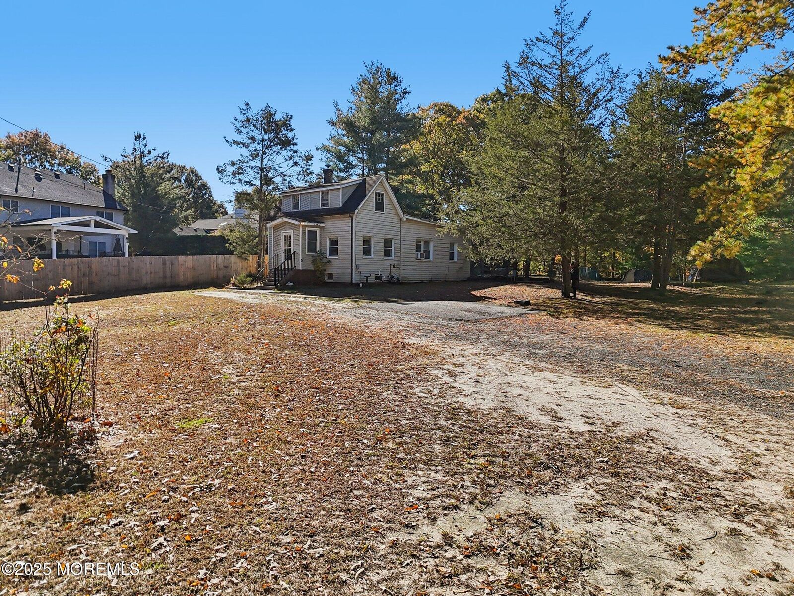 Property Photo:  5 Claytons Lane  NJ 07726