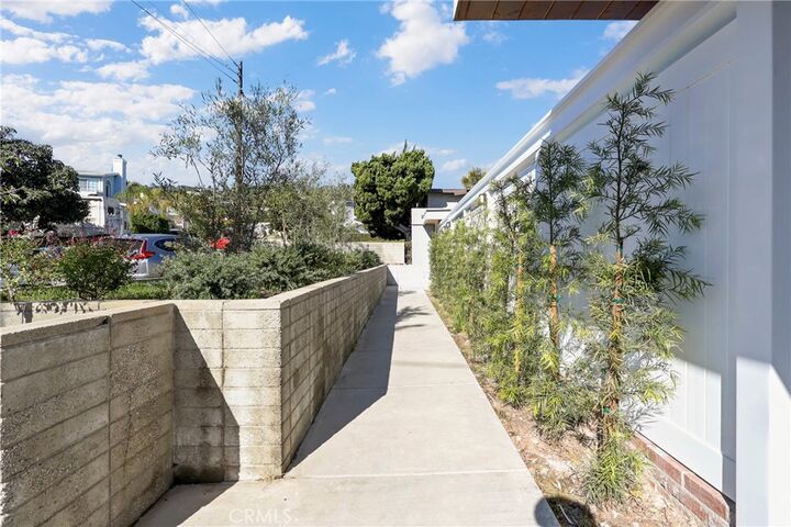 Property Photo:  1900 El Rey  CA 90732 