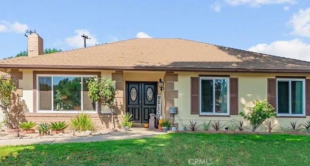 Property Photo:  371 French Lane  CA 91767 