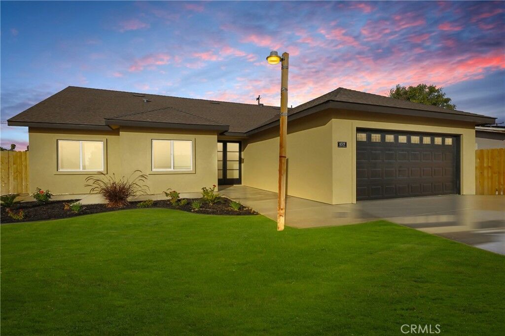 Property Photo: 4519 Vern Street CA 93307