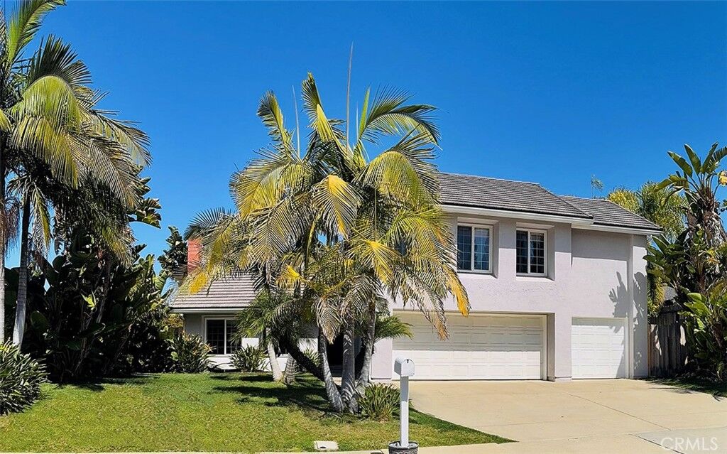 Property Photo:  2204 Recodo Court  CA 92009 