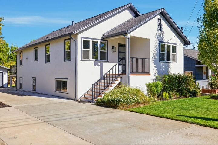 Property Photo: 5133 Dover Avenue CA 95819