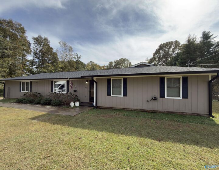 118 Greenwood Drive  Scottsboro AL 35769 photo