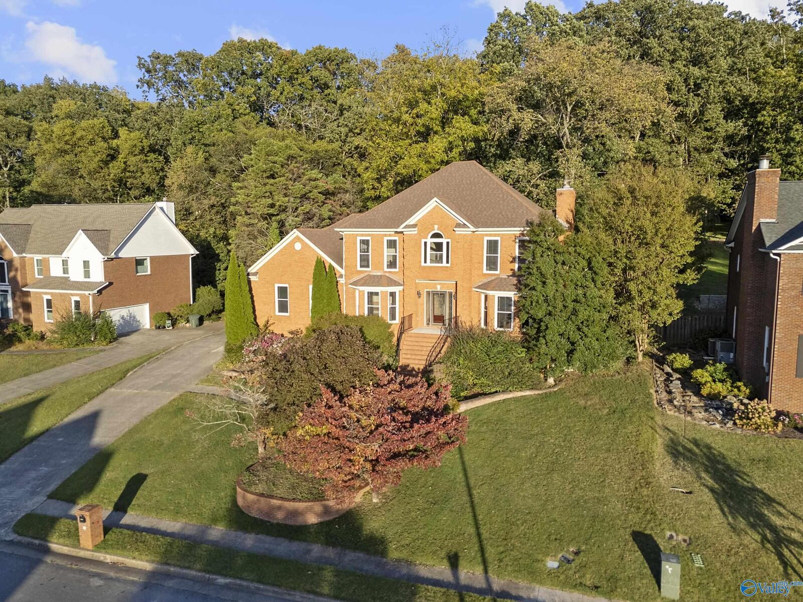 Property Photo:  107 Maximillion Drive  AL 35758