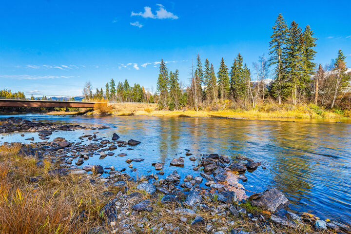 Property Photo:  Nhn Watchman Way  MT 59911 